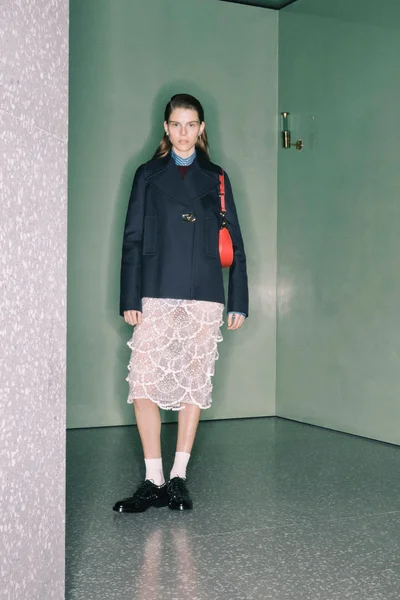 Look 37